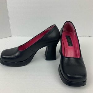 90s 2000s Square Toe Unlisted Heels